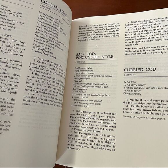 The New York Times Revised Edition Vintage Cookbook 1990 - Picture 8 of 10